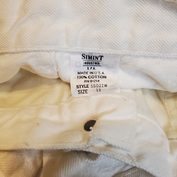 Giorgio Armani Jeans Vintage Shorts, White, Size 12 - Picture 11 of 13